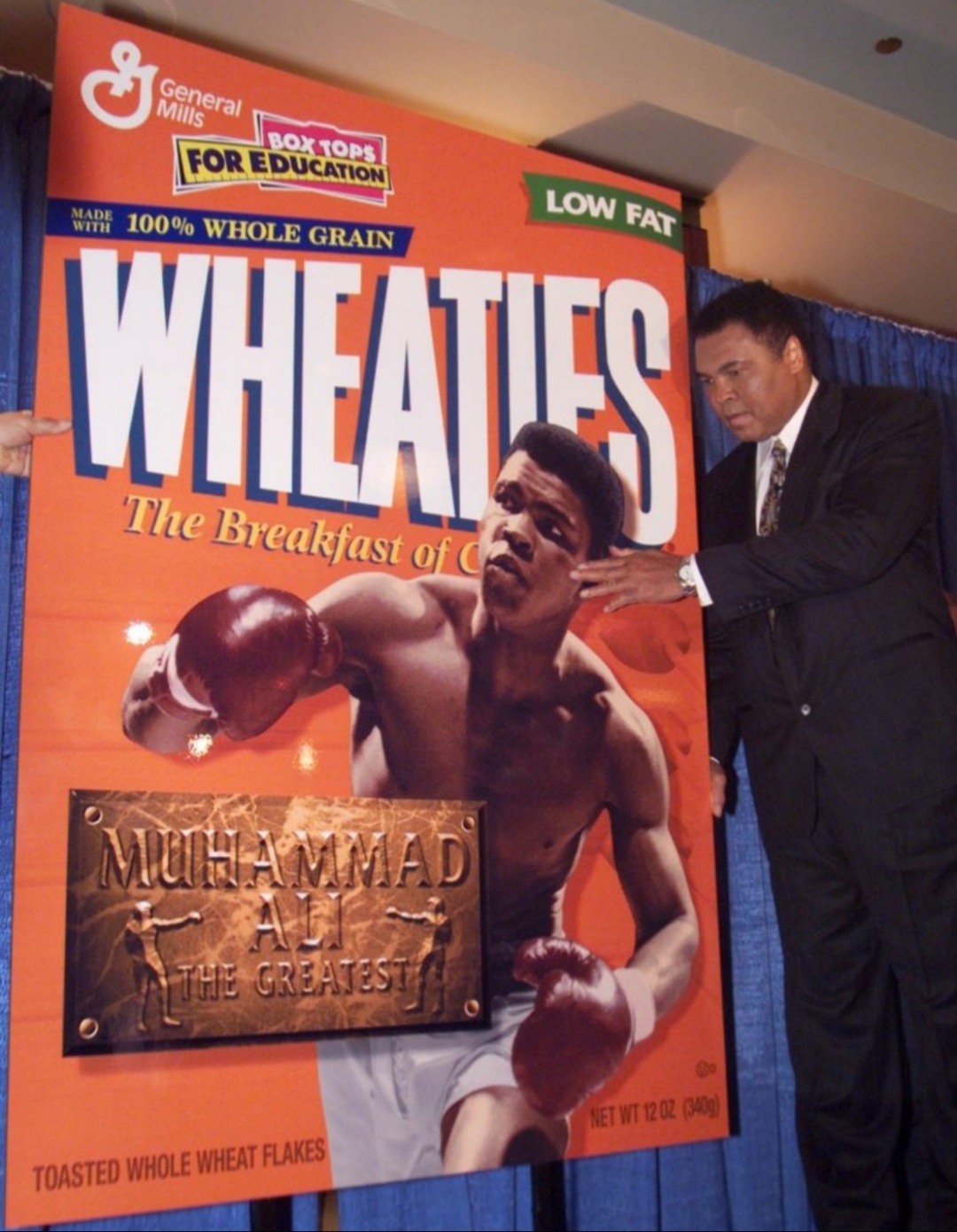 1999 - WHEATIES CEREAL BOX - MUHAMMAD ALI "THE GREATEST" $25.00